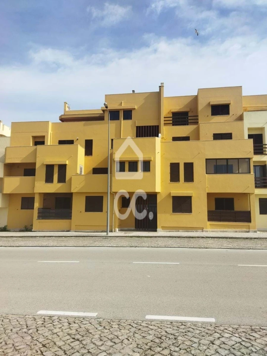 Apartamento T2 para Arrendamento em Vieira de Leiria Foto 19