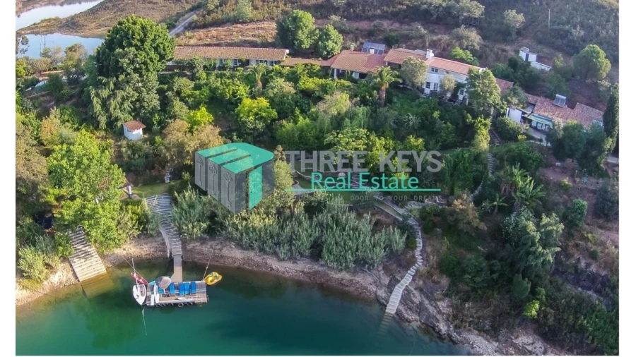 Negócio para Venda em Santa Clara-A-Velha