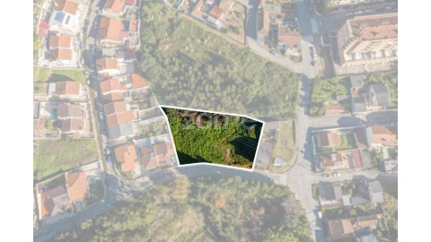 Terreno para Venda em Fânzeres e São Pedro da Cova