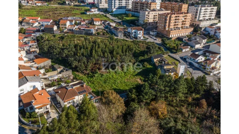 Terreno para Venda em Fânzeres e São Pedro da Cova
