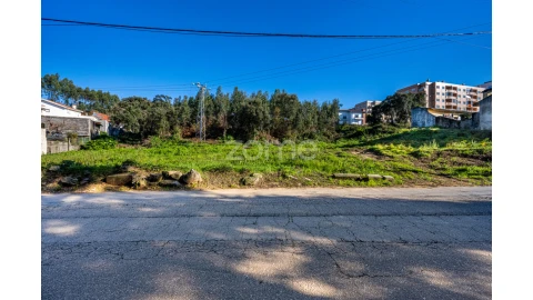 Terreno para Venda em Fânzeres e São Pedro da Cova