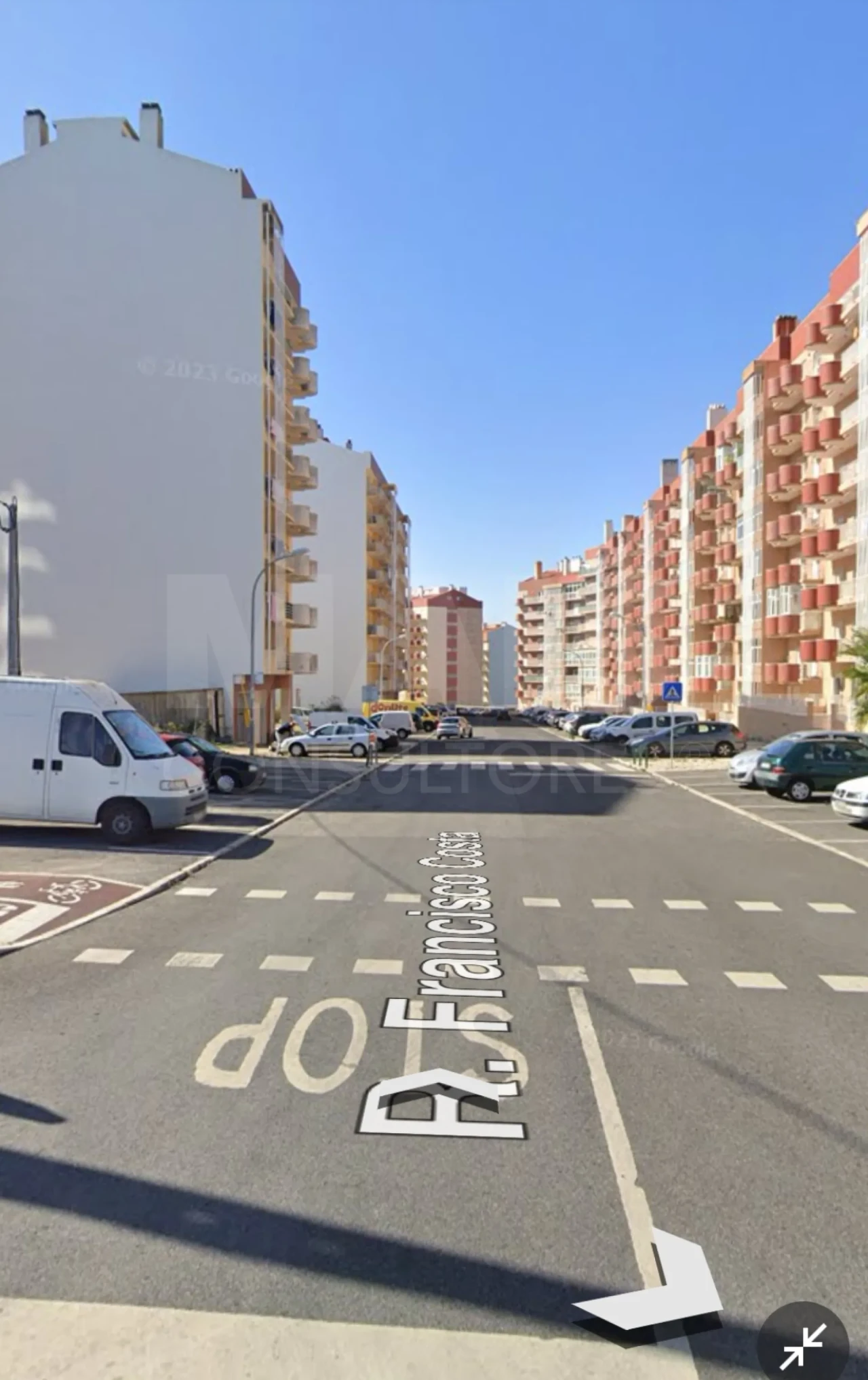 Terreno para Venda em Rio de Mouro Foto 1