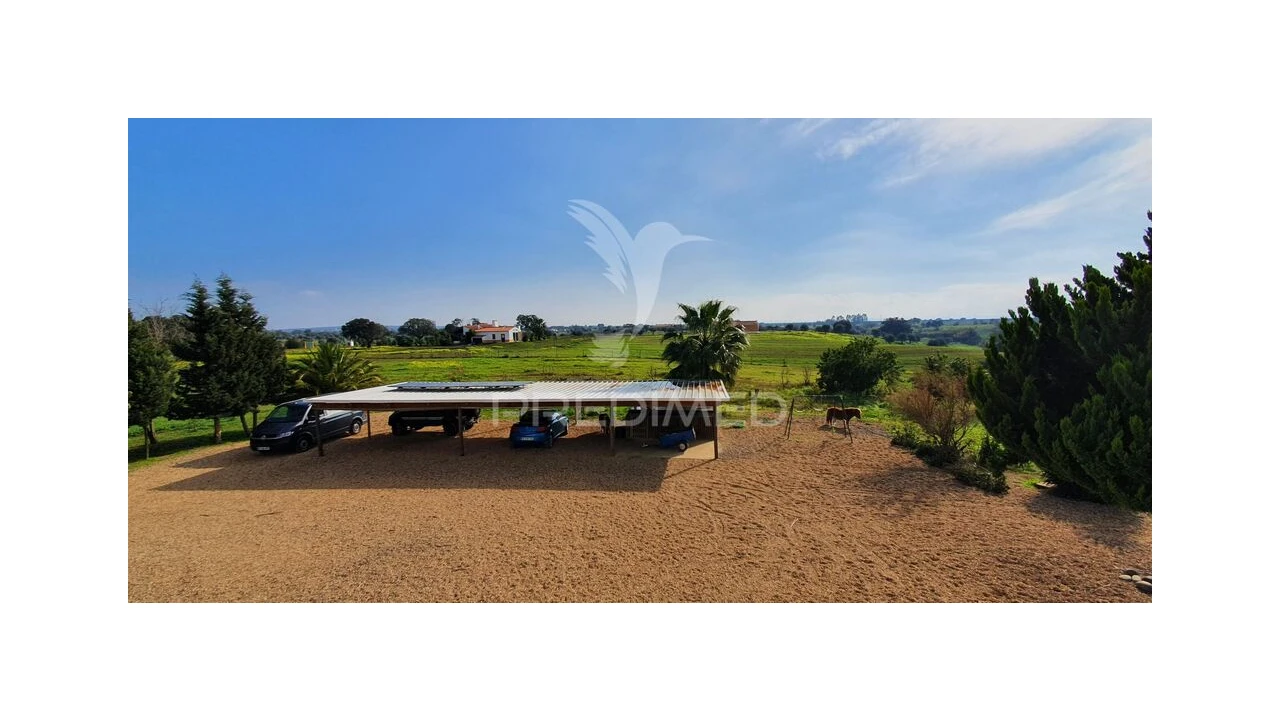 Quinta T7 para Venda em Ferreira do Alentejo e Canhestros Foto 13
