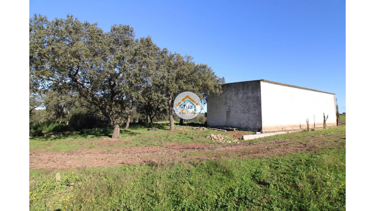 Terreno para Venda em São Lourenço de Mamporcão e São Bento de Ana Loura Foto 4