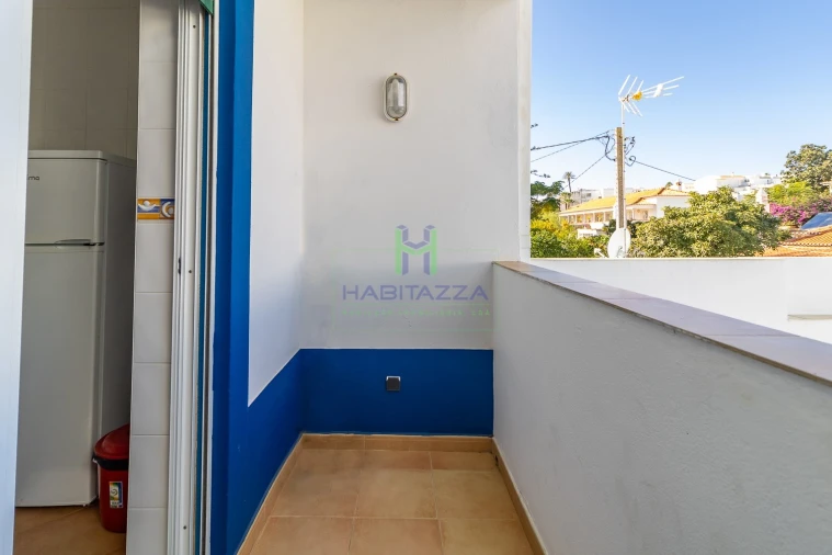 Apartamento T1 para Arrendamento em Luz Foto 12