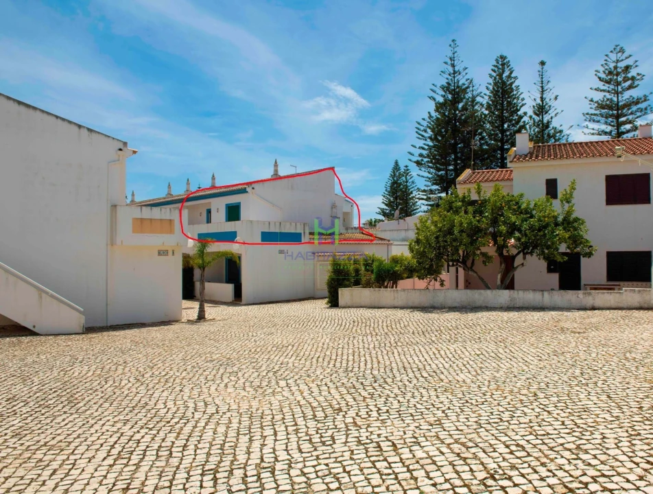 Apartamento T1 para Arrendamento em Luz Foto 22