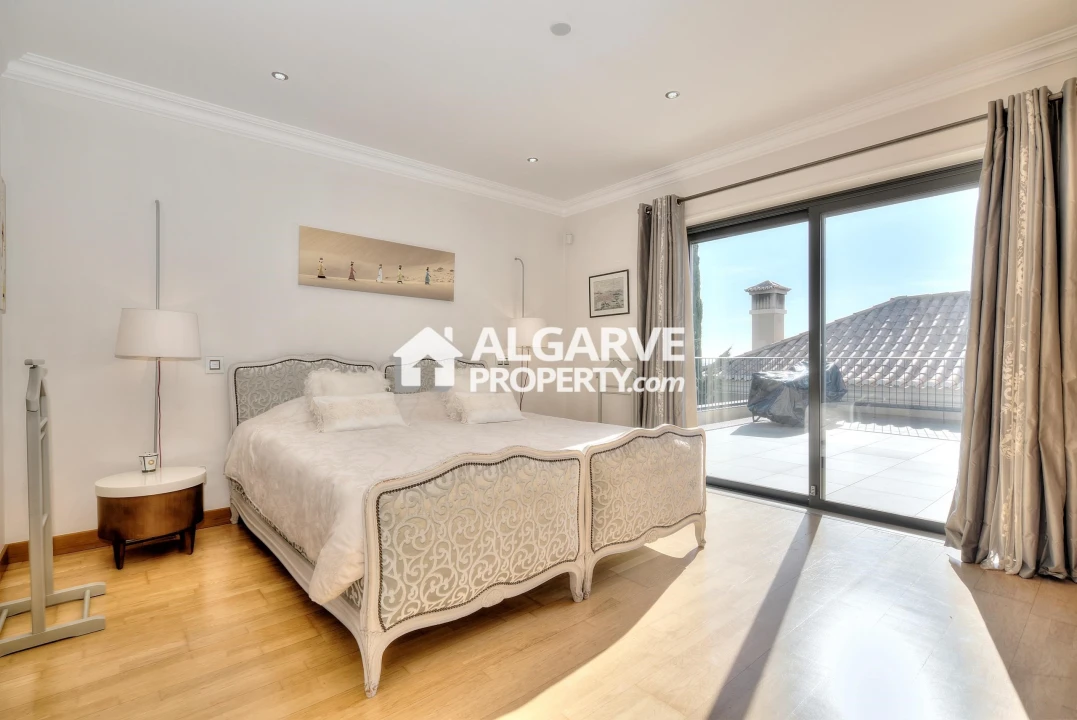 Moradia T9 para Venda em Conceição e Cabanas de Tavira Foto 10