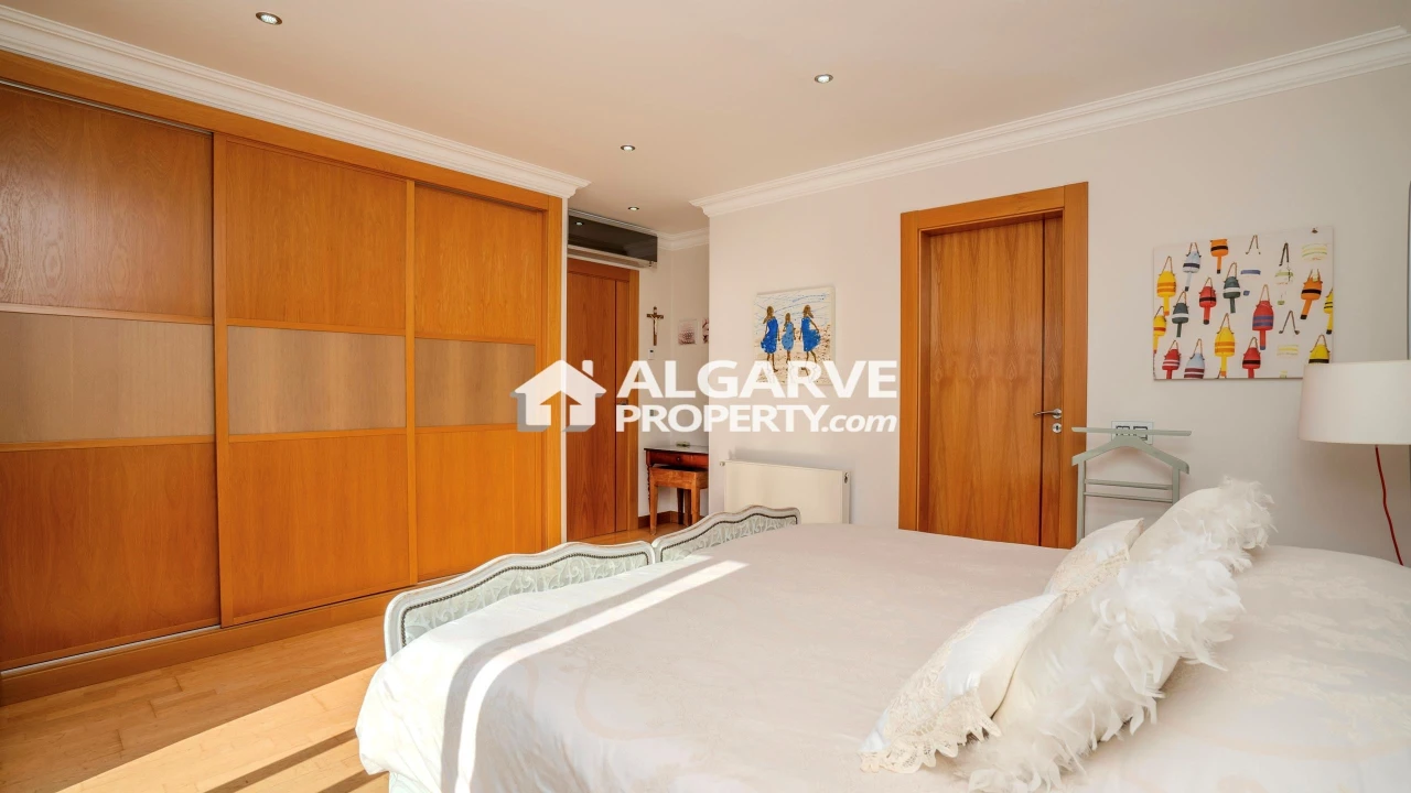 Moradia T9 para Venda em Conceição e Cabanas de Tavira Foto 20
