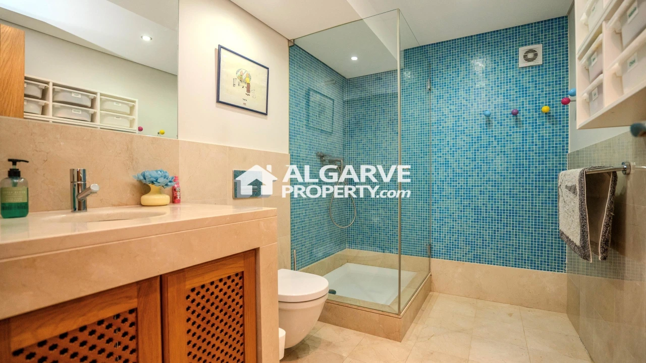 Moradia T9 para Venda em Conceição e Cabanas de Tavira Foto 53