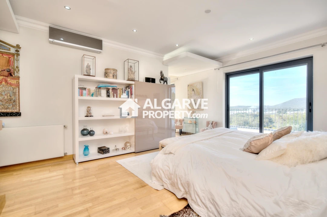 Moradia T9 para Venda em Conceição e Cabanas de Tavira Foto 37