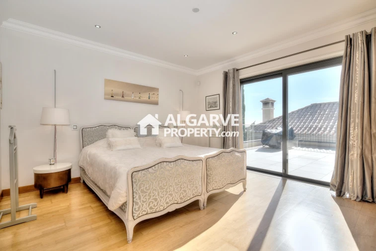 Moradia T9 para Venda em Conceição e Cabanas de Tavira Foto 10