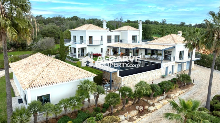 Moradia T9 para Venda em Conceição e Cabanas de Tavira Foto 60