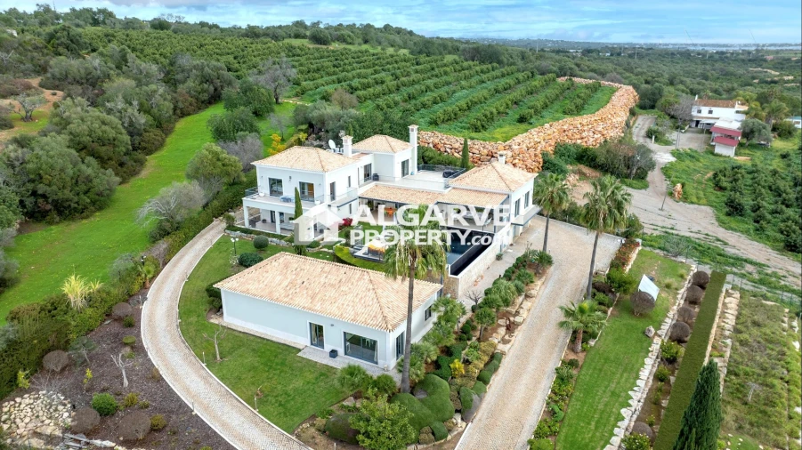 Moradia T9 para Venda em Conceição e Cabanas de Tavira Foto 81