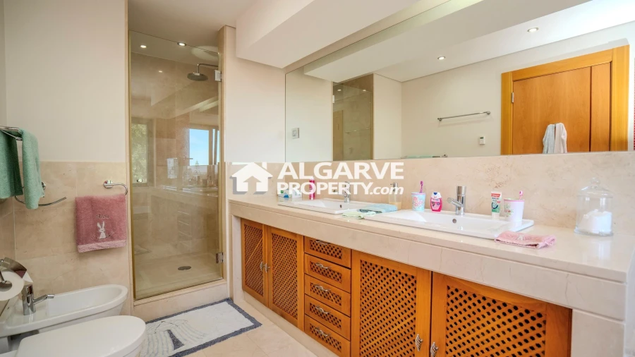 Moradia T9 para Venda em Conceição e Cabanas de Tavira Foto 21