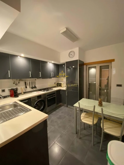 Apartamento T2 para Venda em Albufeira e Olhos de Água