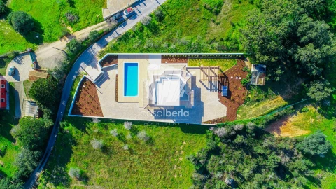 Moradia T4 para Venda em Lagoa e Carvoeiro
