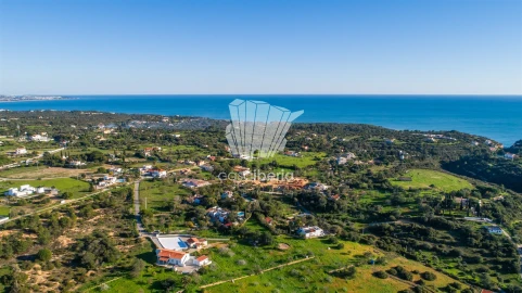 Moradia T4 para Venda em Lagoa e Carvoeiro