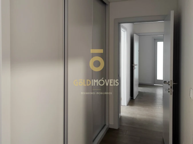 Apartamento T3 para Venda em Cedofeita, Santo Ildefonso, Sé, Miragaia, São Nicolau e Vitória Foto 18