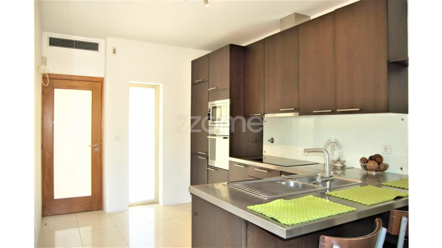 Moradia T4 para Venda em Teixeira e Teixeiró Foto 16