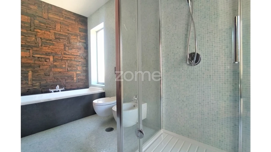 Moradia T4 para Venda em Teixeira e Teixeiró Foto 27