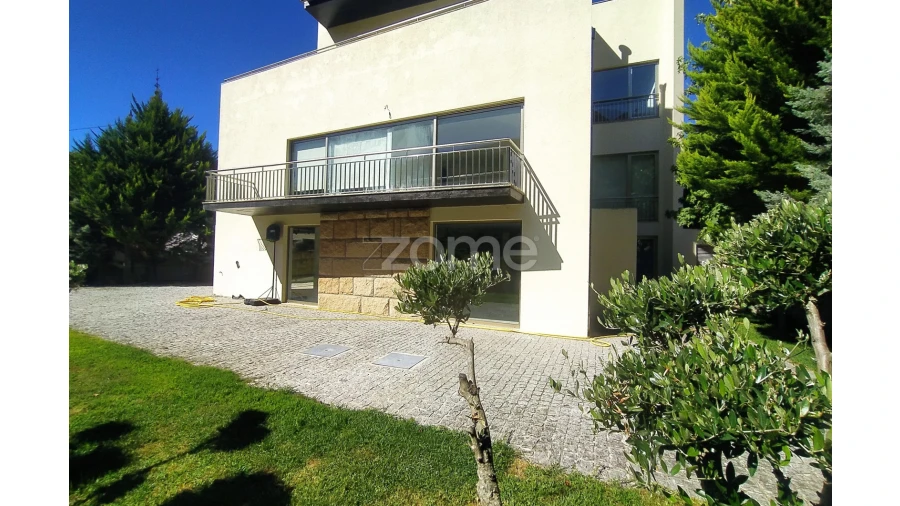 Moradia T4 para Venda em Teixeira e Teixeiró Foto 58