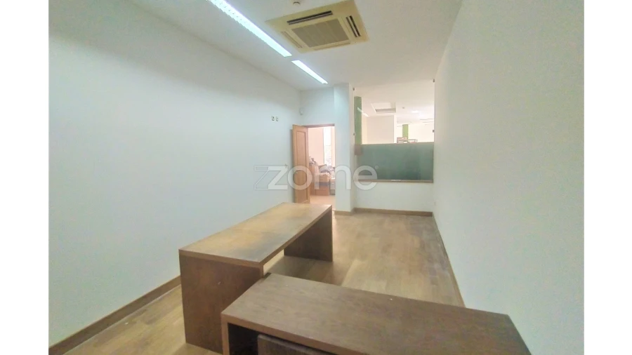 Moradia T4 para Venda em Teixeira e Teixeiró Foto 48