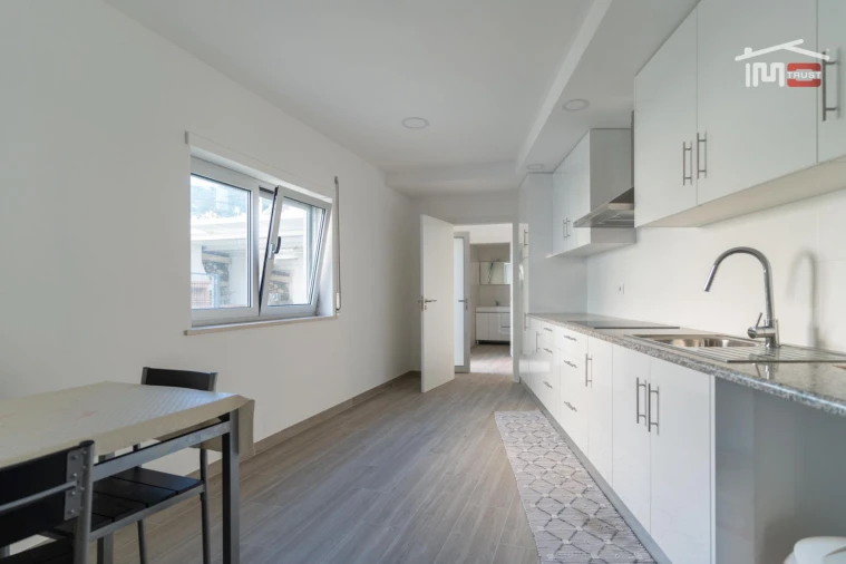 Moradia T2 para Venda em Reguengo do Fetal Foto 13