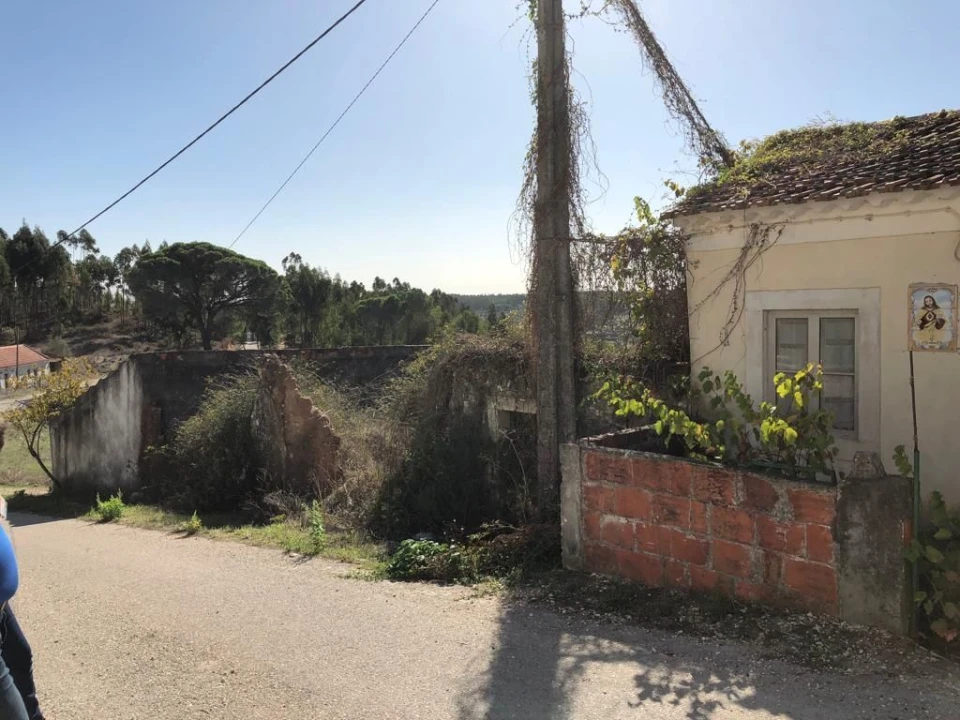 Moradia T5 para Venda em Alcanede Foto 6