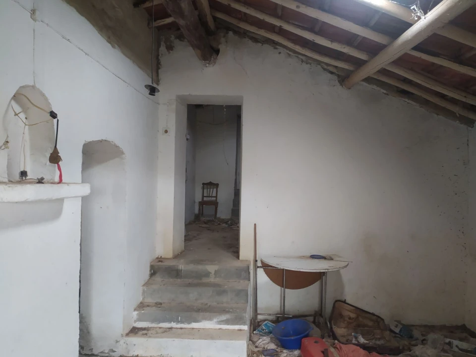 Moradia T5 para Venda em Alcanede Foto 2