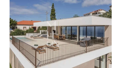 Moradia T3 para Venda em Estreito da Calheta