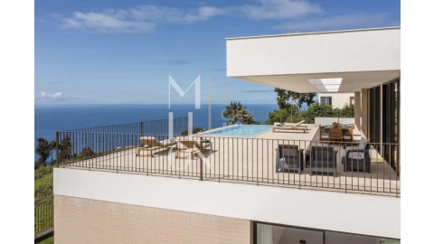 Moradia T3 para Venda em Estreito da Calheta
