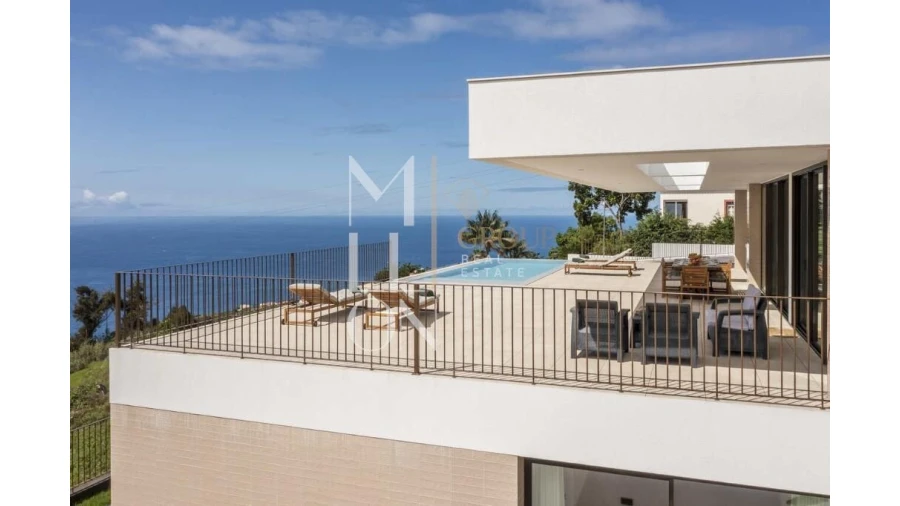 Moradia T3 para Venda em Estreito da Calheta Foto 22