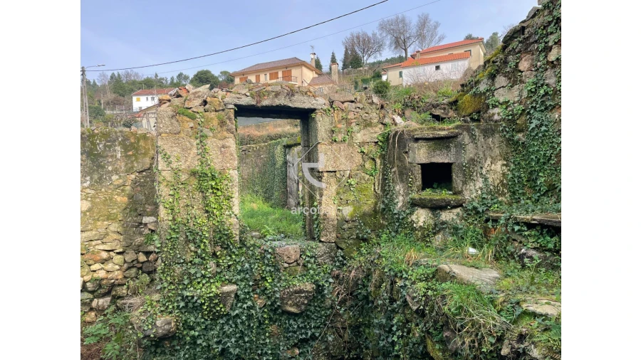 Moradia T2 para Venda em Insalde e Porreiras Foto 8