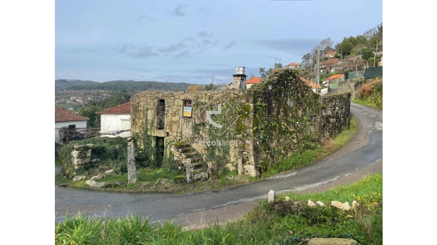 Moradia T2 para Venda em Insalde e Porreiras Foto 19