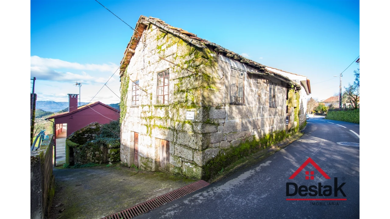 Moradia T3 para Venda em Ventosa Foto 3