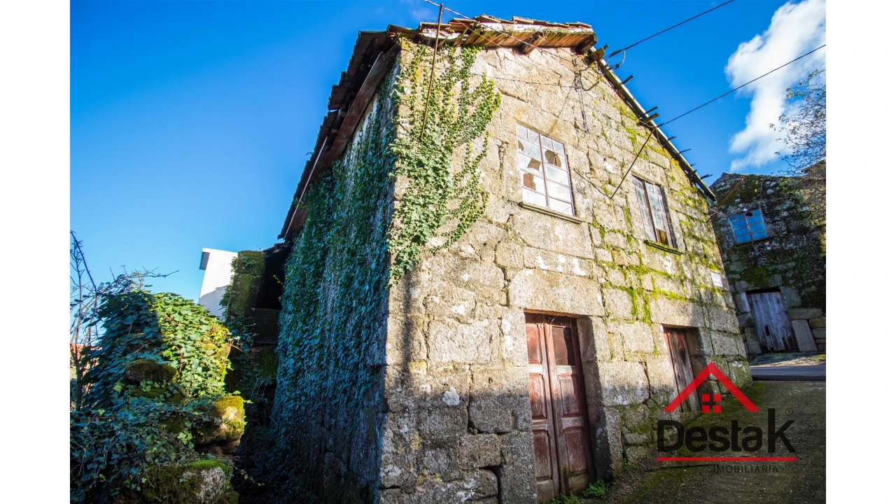 Moradia T3 para Venda em Ventosa Foto 1