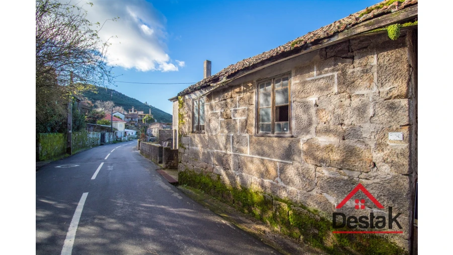 Moradia T3 para Venda em Ventosa Foto 5