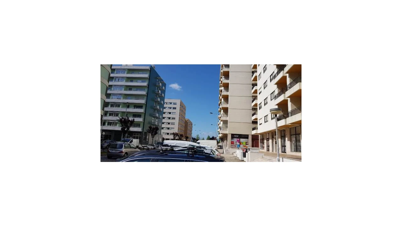 Loja para Venda em Pedrouços Foto 21