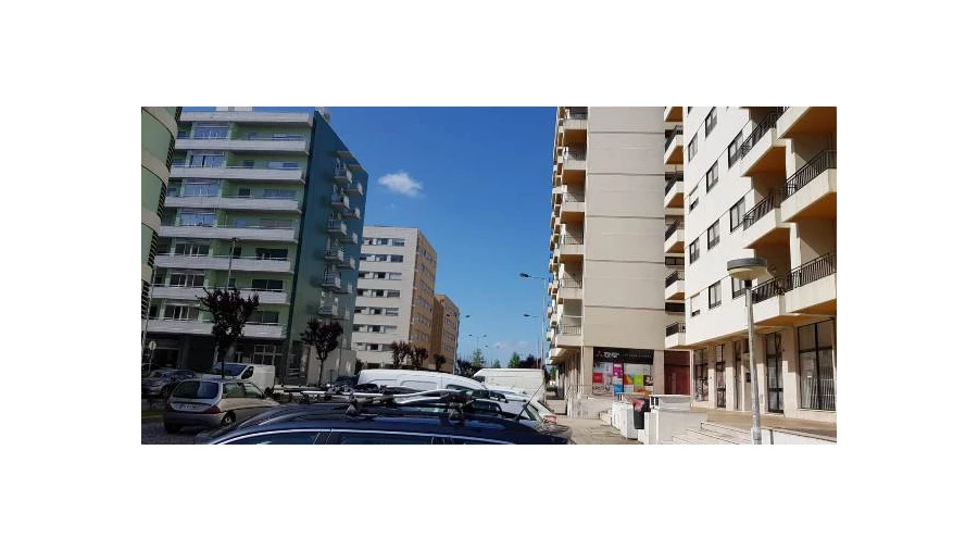 Loja para Venda em Pedrouços Foto 21