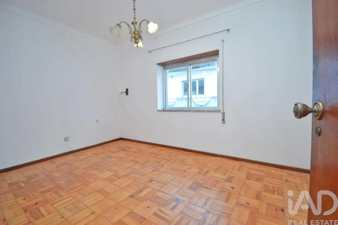 Moradia T3 para Venda em Espinhal Foto 16