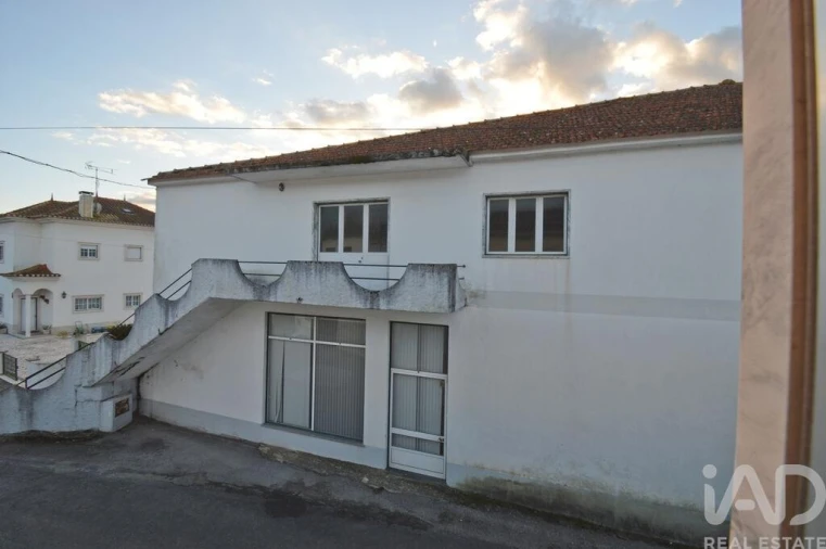 Moradia T3 para Venda em Espinhal Foto 17