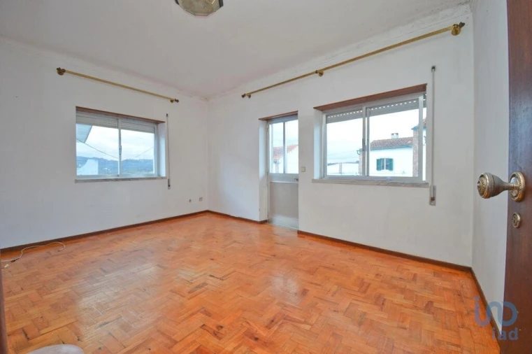 Moradia T3 para Venda em Espinhal Foto 11