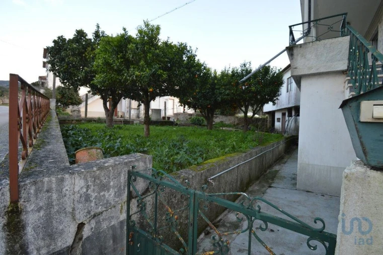 Moradia T3 para Venda em Espinhal Foto 4