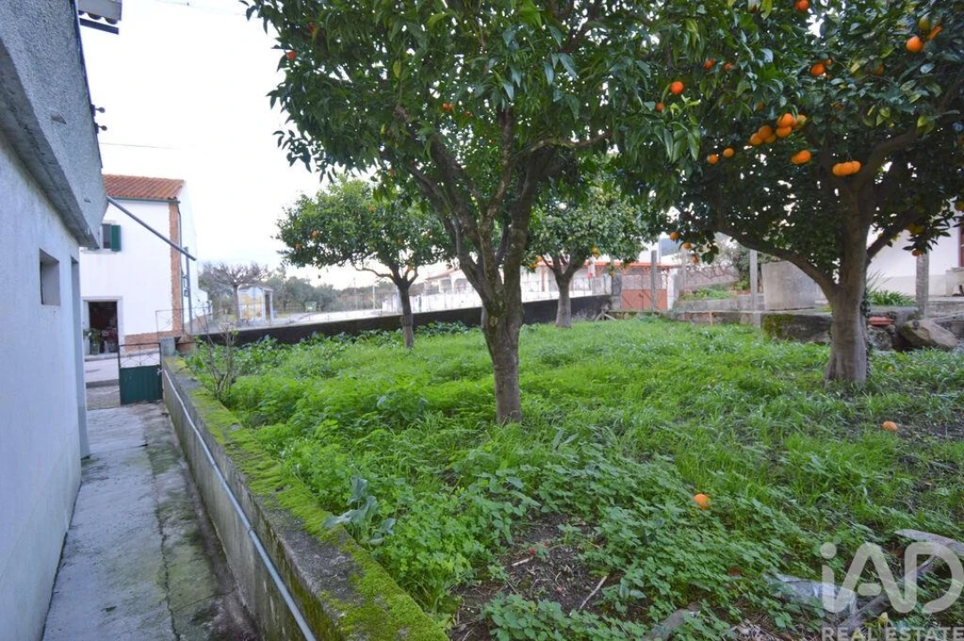 Moradia T3 para Venda em Espinhal Foto 22