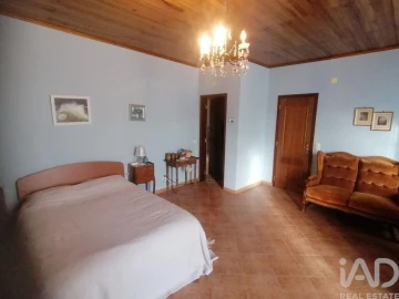 Moradia T3 para Venda em Abitureiras