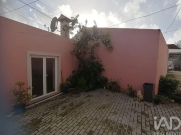 Moradia T3 para Venda em Abitureiras