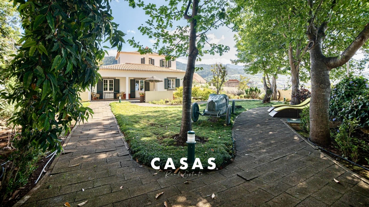 Moradia T5 para Venda em Canhas Foto 28