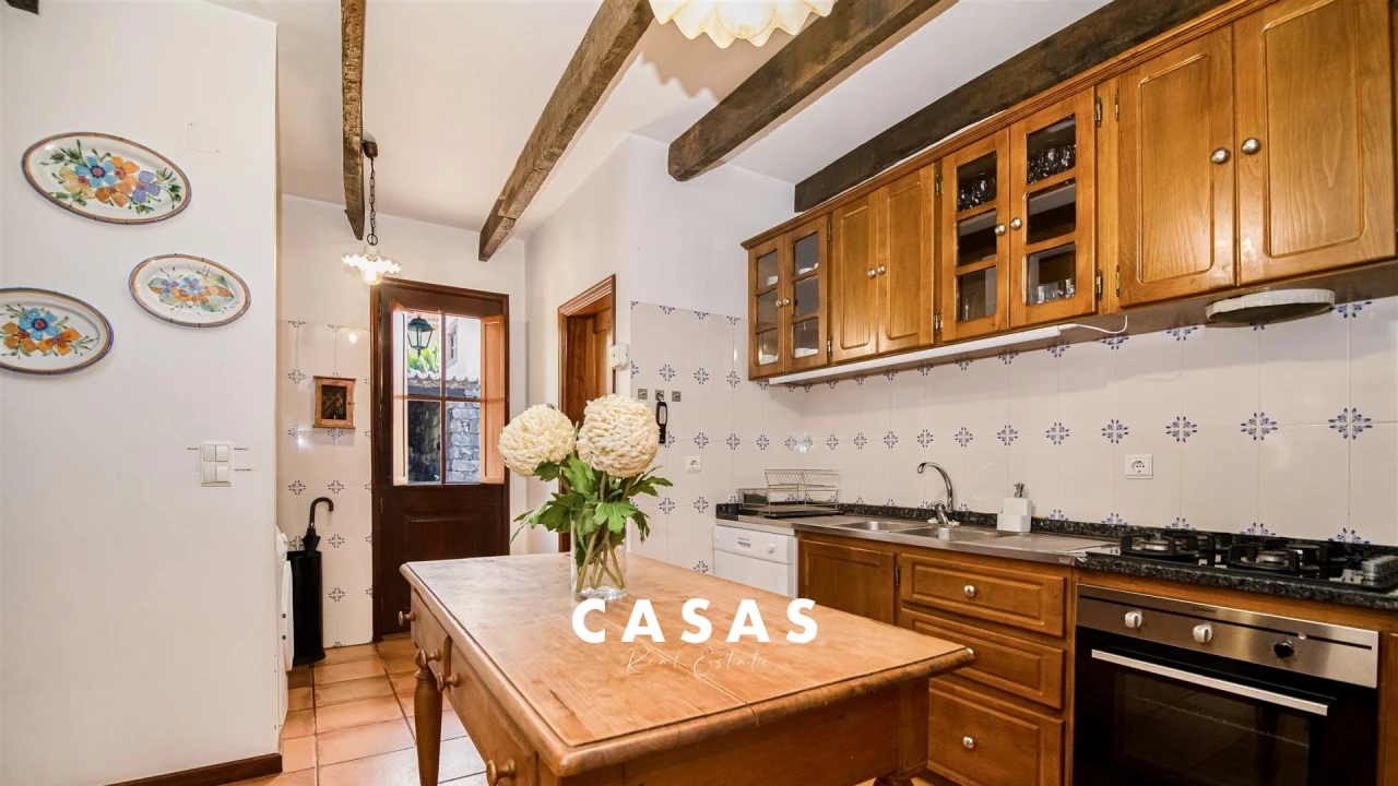 Moradia T5 para Venda em Canhas Foto 35