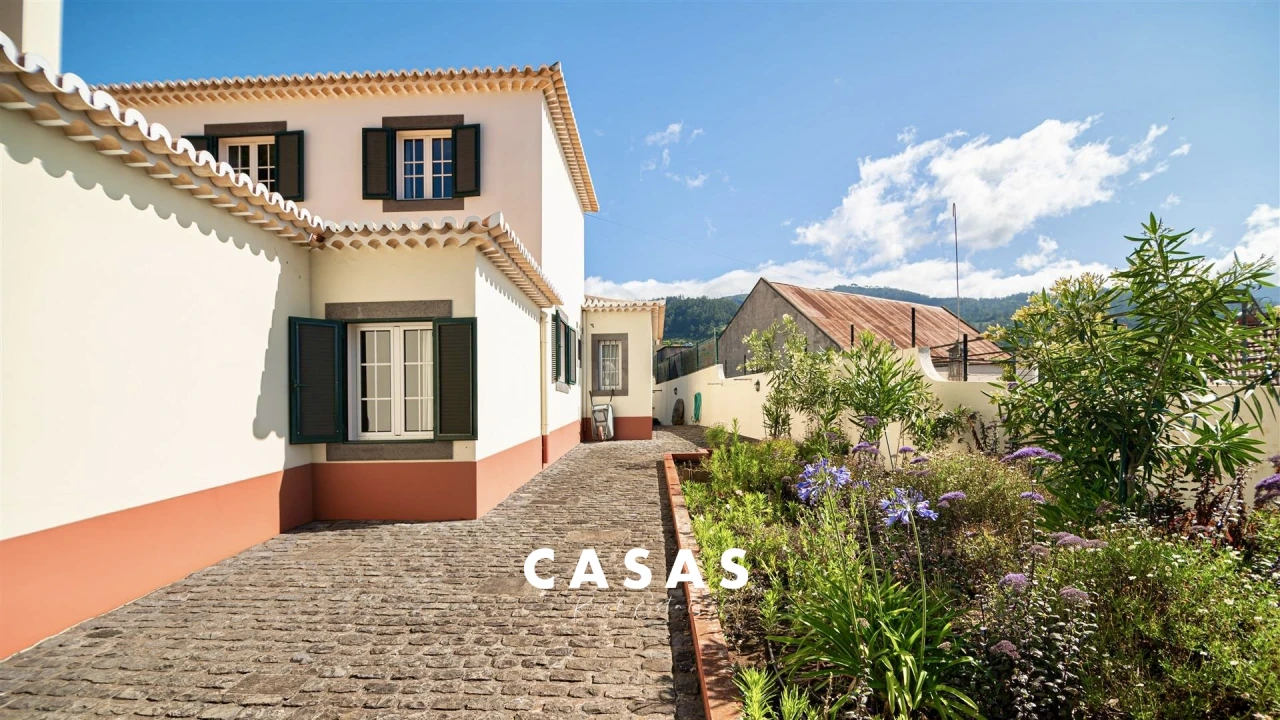 Moradia T5 para Venda em Canhas Foto 25