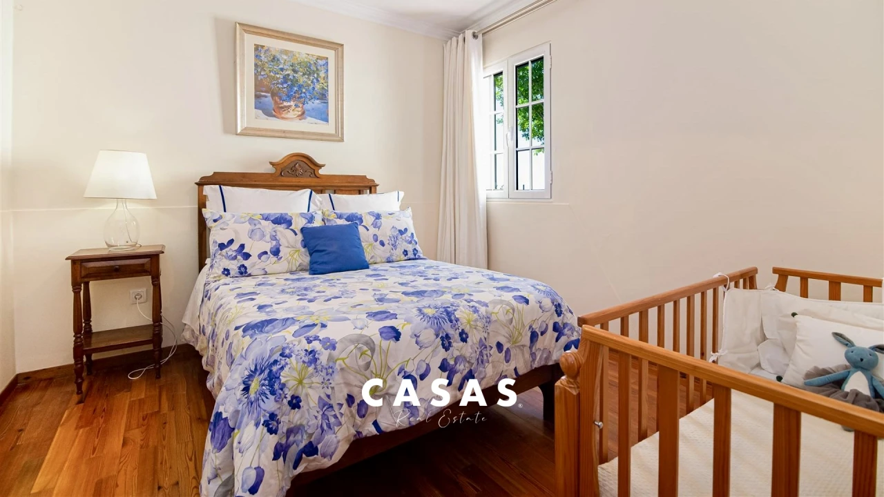 Moradia T5 para Venda em Canhas Foto 46